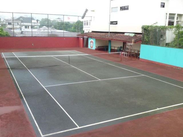 Amans Hotel Ambon Buitenkant foto