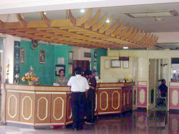 Amans Hotel Ambon Buitenkant foto